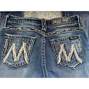 Miss Me "The M Series" Jeans  For Buckle Distressed Size 26 X1004TR Straight